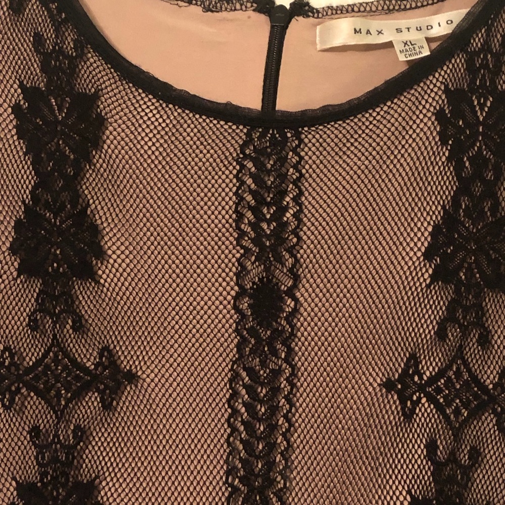 Vintage lined lace top and skirt - Picture 5 of 7